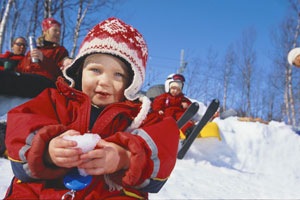 Das kinderfreundliche Urlaubsland Schweden bieten Winter-Urlaub und Winterspaß für die ganze Familie