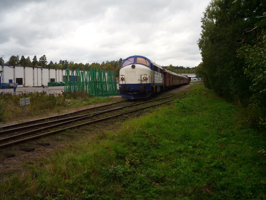 File:Paulistrom business track.JPG